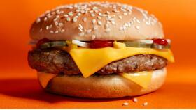 Цены на бургеры в McDonald's США в Санги Стиль