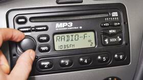Поддержка RDS в магнитоле: что это в Санги Стиль